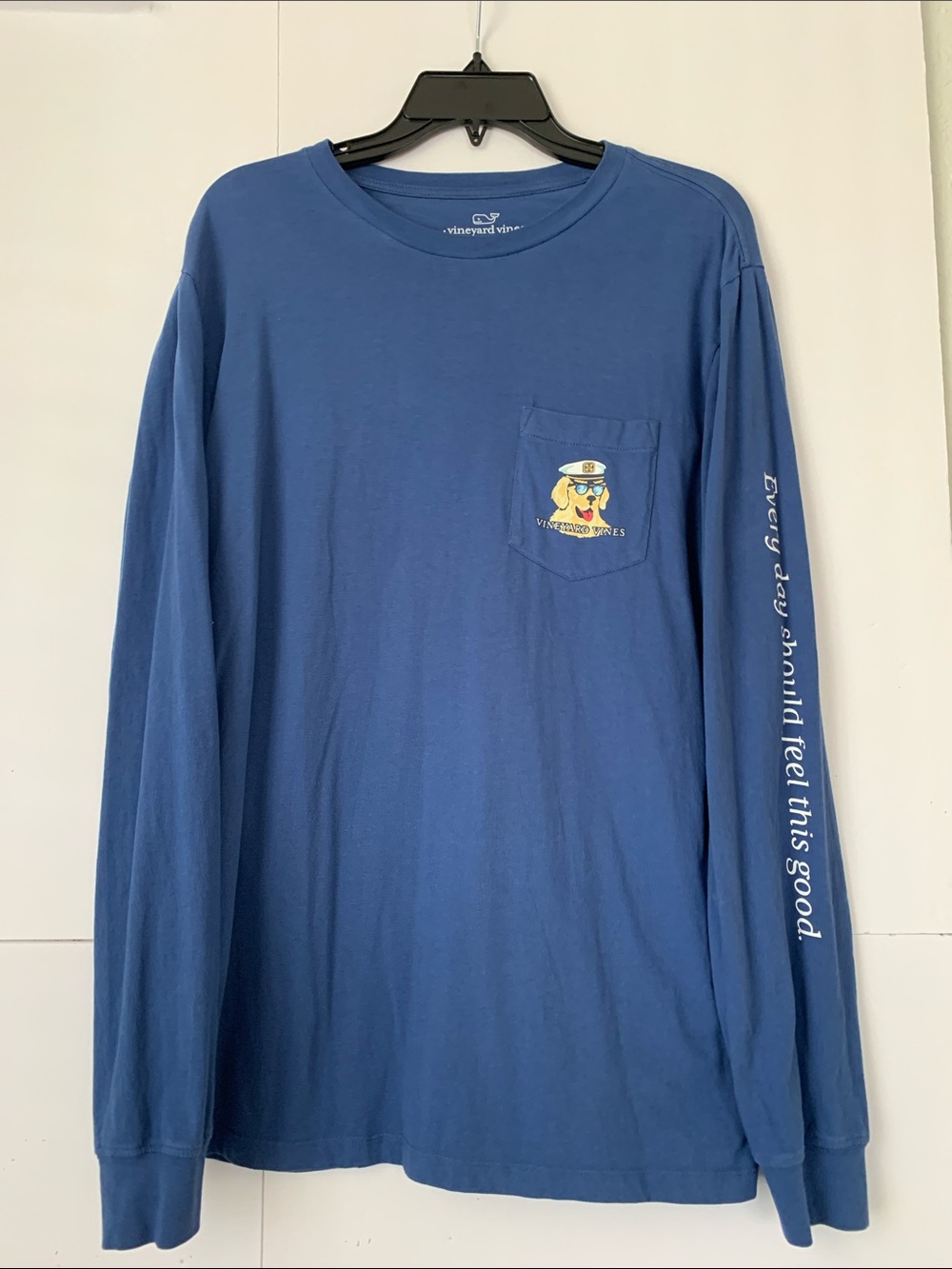 Vineyard Vines Blue Long-Sleeve Pocket Tee with Sailor Graphic Size M